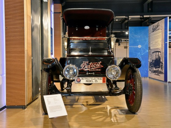 Besuch im PS.Speicher Einbeck - Ausstellung "UNTER STROM" |130 Jahren Elektromobilität